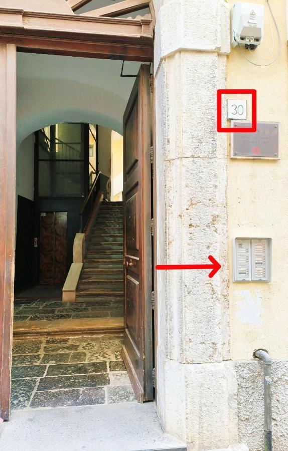 Ferienwohnung In Urbs Salerno Exterior foto